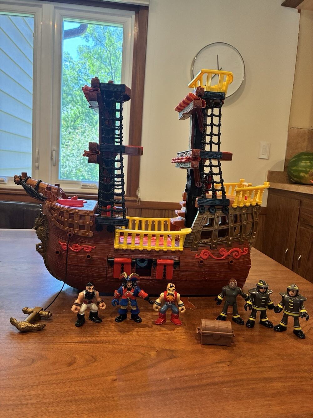 FISHER PRICE TOY PIRATE SHIP & ACCESSORIES 2006 BOAT PLAYSET & Figures